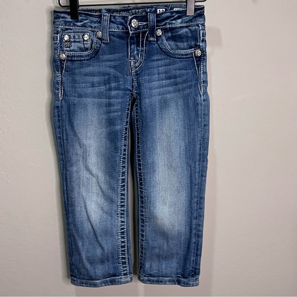 Vintage Miss Me Jeans Capri Crop Fleur Embroidery Short Y2K Skinny Slim Blythe - Picture 2 of 12